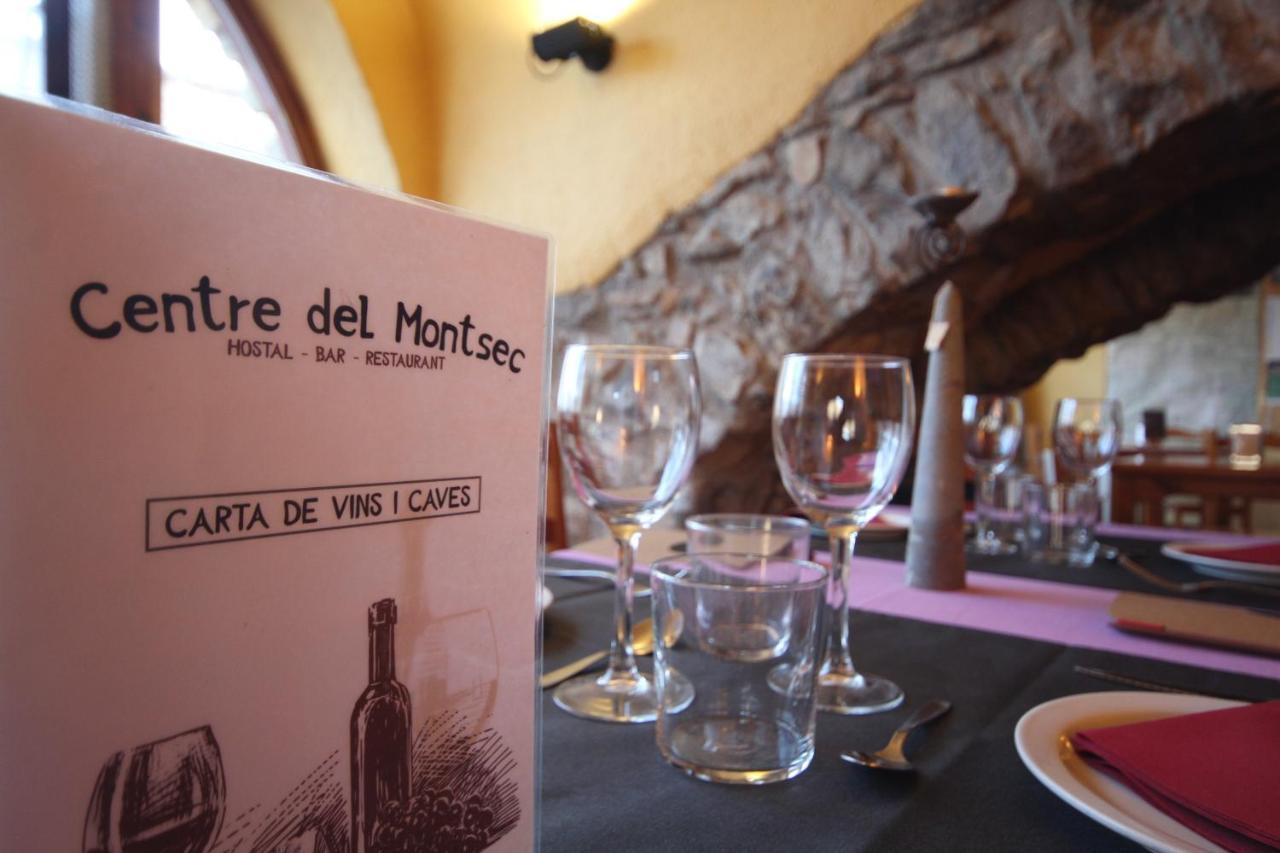 Hostal Centre Del Montsec Llimiana エクステリア 写真