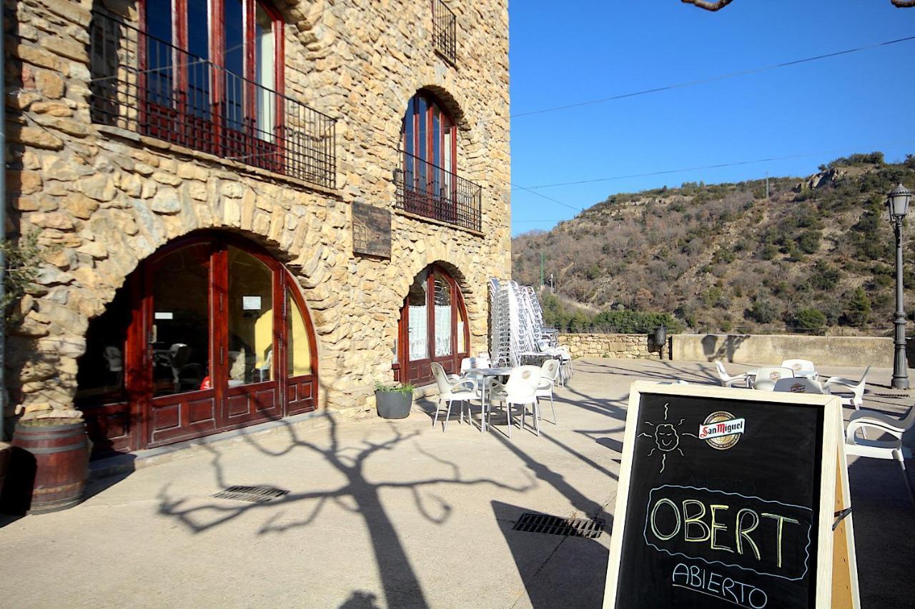 Hostal Centre Del Montsec Llimiana エクステリア 写真