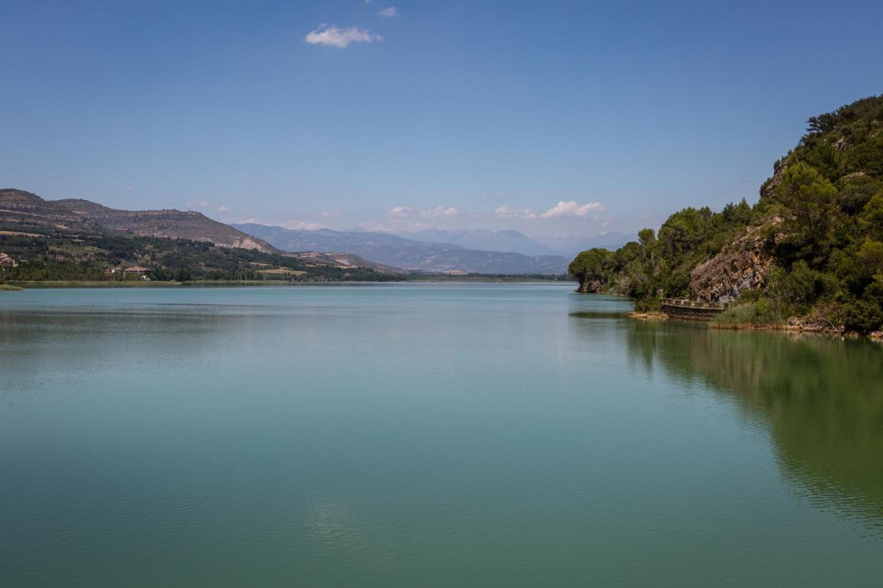 Hostal Centre Del Montsec Llimiana エクステリア 写真